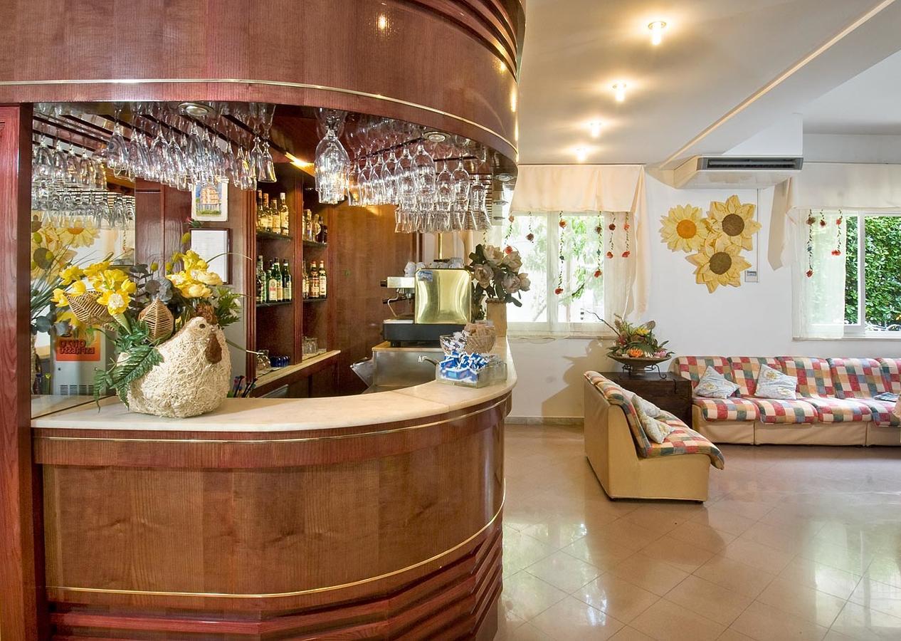 Hotel Venus Riccione Esterno foto