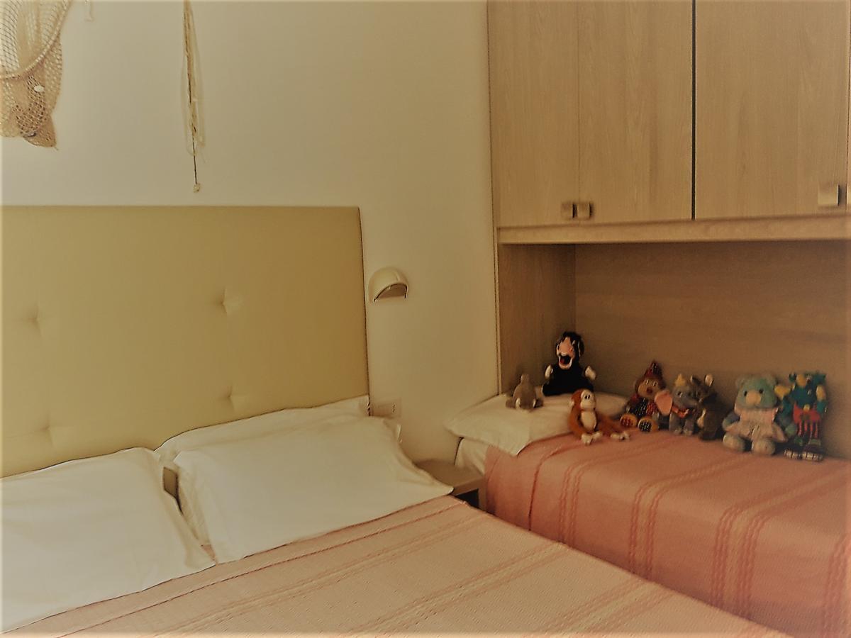 Hotel Venus Riccione Esterno foto